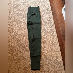 Gym shark green leggings